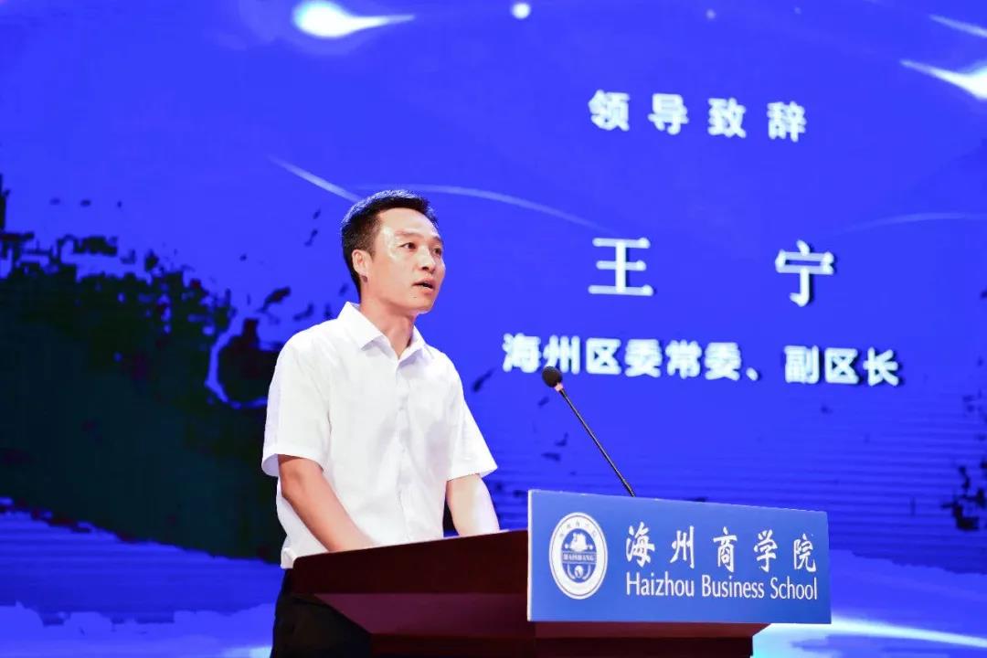 7898ee7b-1ebd-44c0-81be-919b4c8beab7.jpg